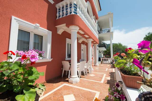 Отель Hotel Wellness & Spa Angelo Gabriel Петровац-3