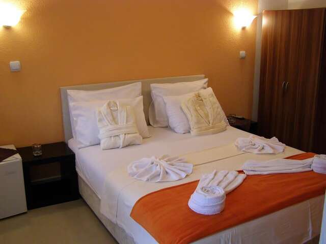 Отель Hotel Wellness & Spa Angelo Gabriel Петровац-22