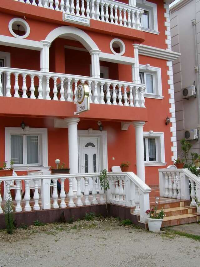 Отель Hotel Wellness & Spa Angelo Gabriel Петровац-46